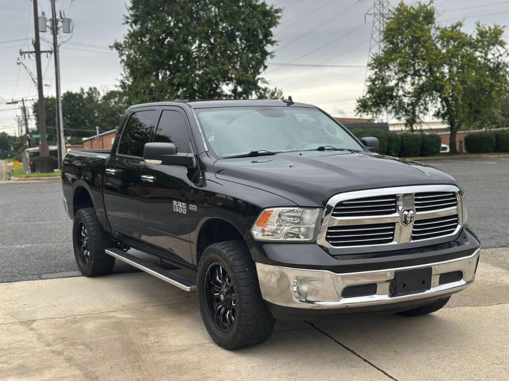 2016 RAM 1500 Image 7