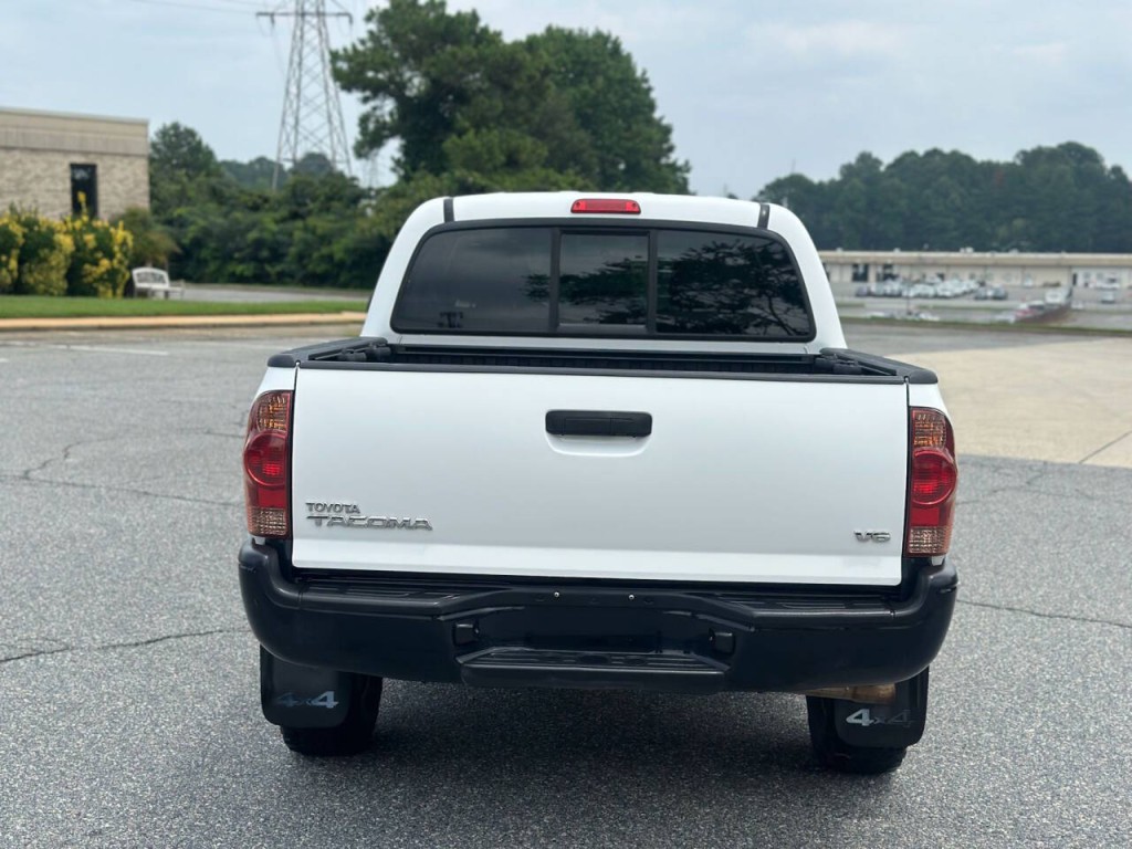 2014 Toyota Tacoma Image 4