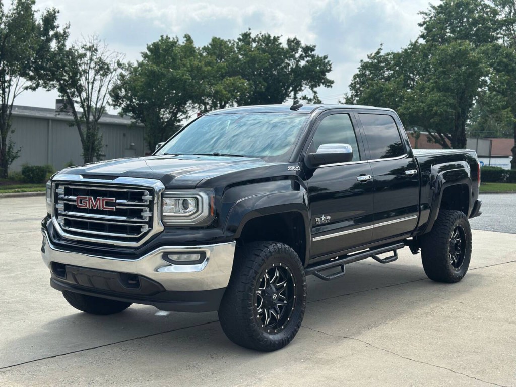 2017 GMC Sierra 1500 Image 1