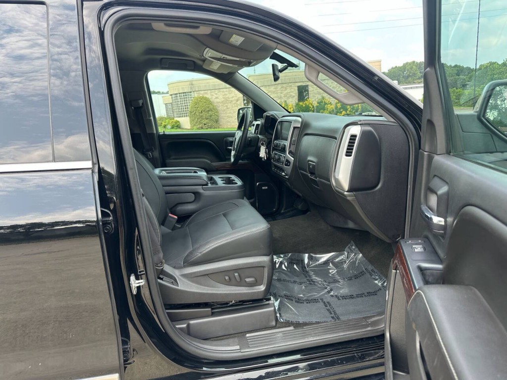 2017 GMC Sierra 1500 Image 12