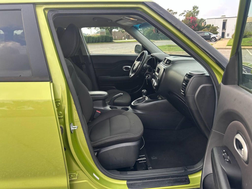 2015 Kia Soul Image 12