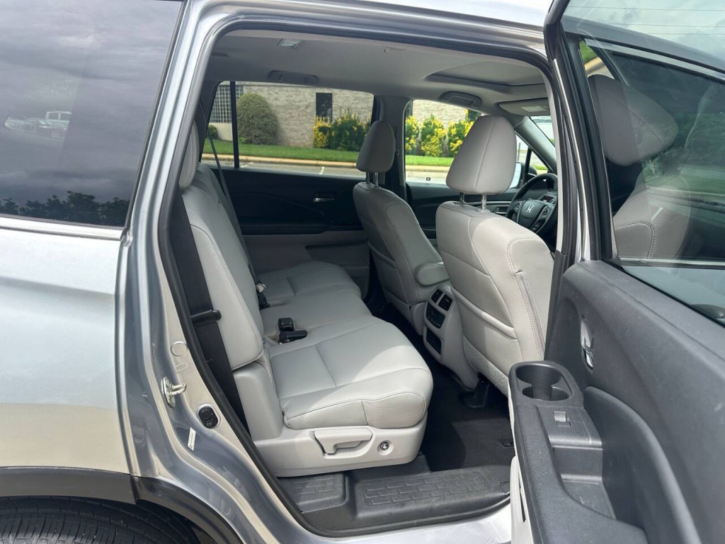 2016 Honda Pilot Image 10