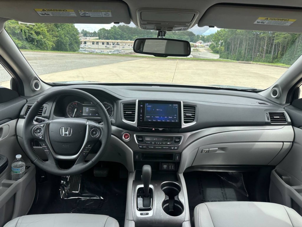 2016 Honda Pilot Image 11
