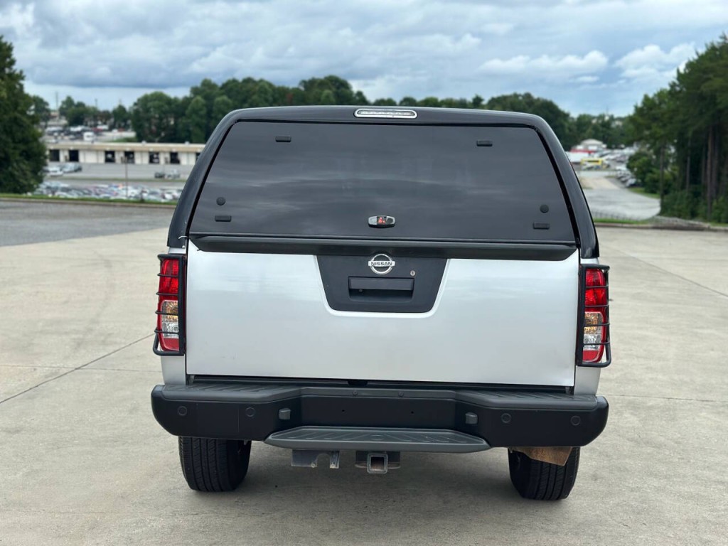 2016 Nissan Frontier Image 4