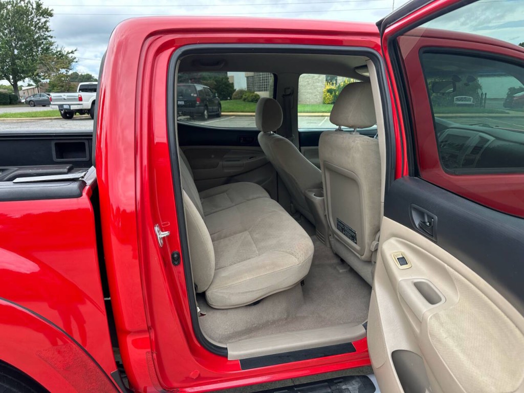 2008 Toyota Tacoma Image 9