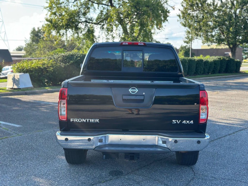 2016 Nissan Frontier Image 4