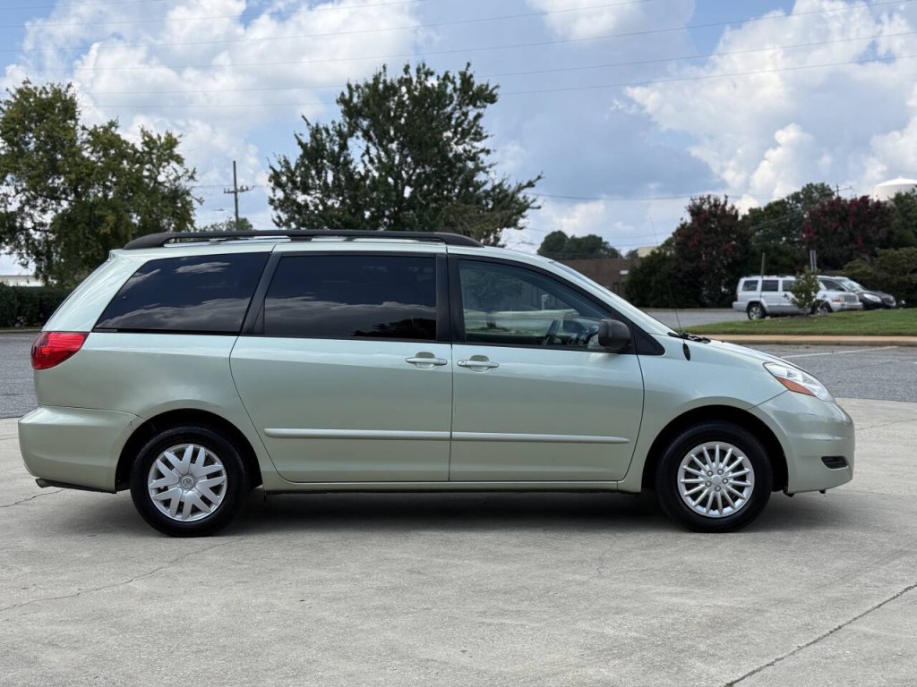 2006 Toyota Sienna Image 6