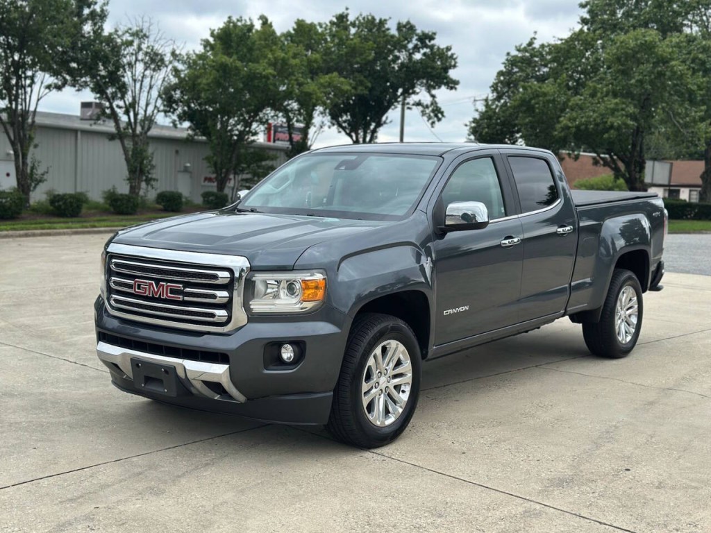 2015 GMC Canyon Image 1