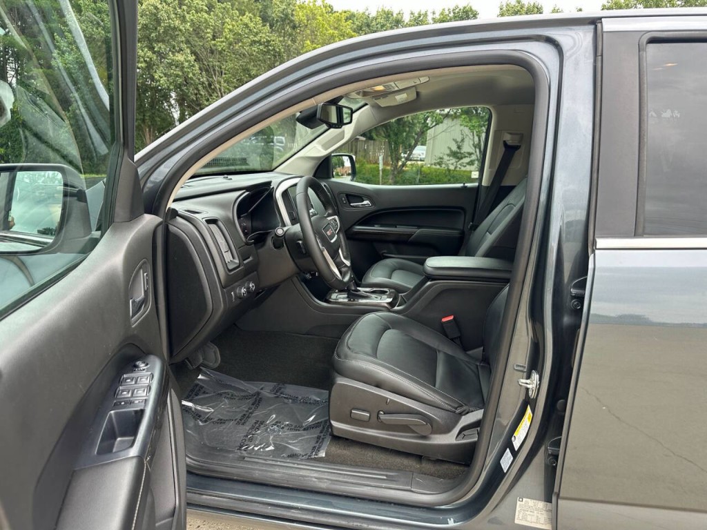 2015 GMC Canyon Image 9