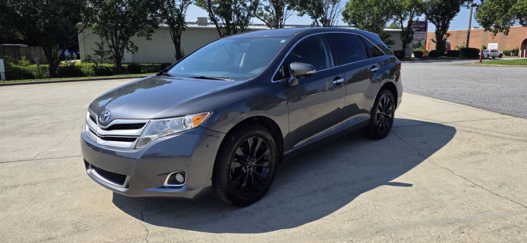 2013 Toyota Venza Image 1