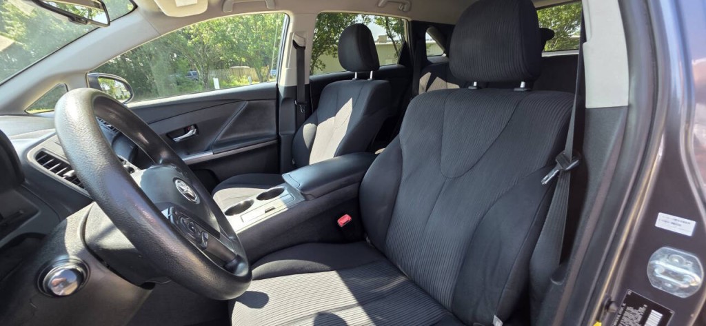 2013 Toyota Venza Image 9