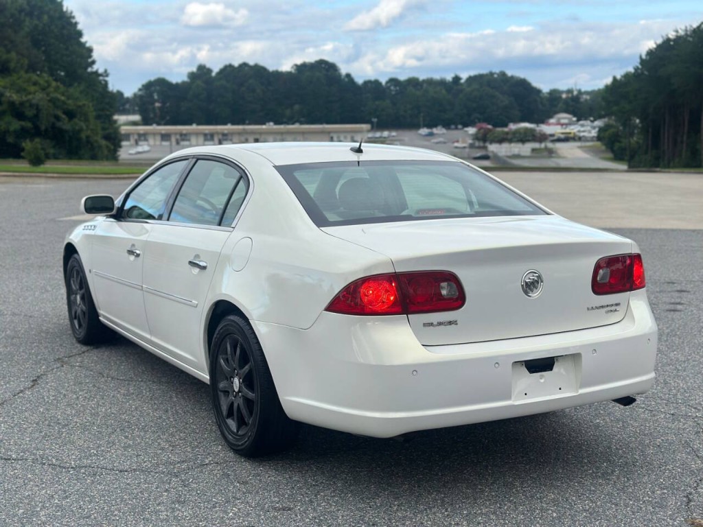 2006 Buick Lucerne Image 3
