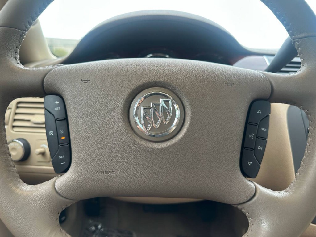 2006 Buick Lucerne Image 14