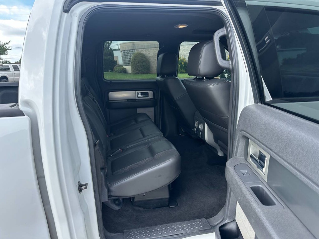 2013 Ford F-150 Image 9