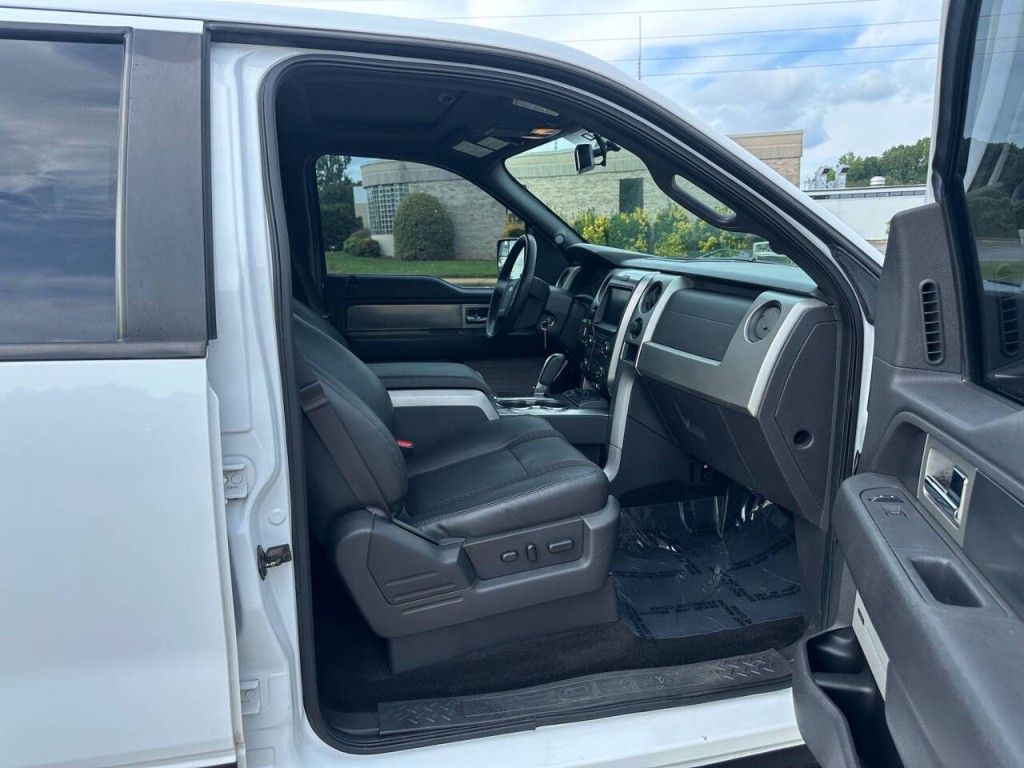 2013 Ford F-150 Image 12