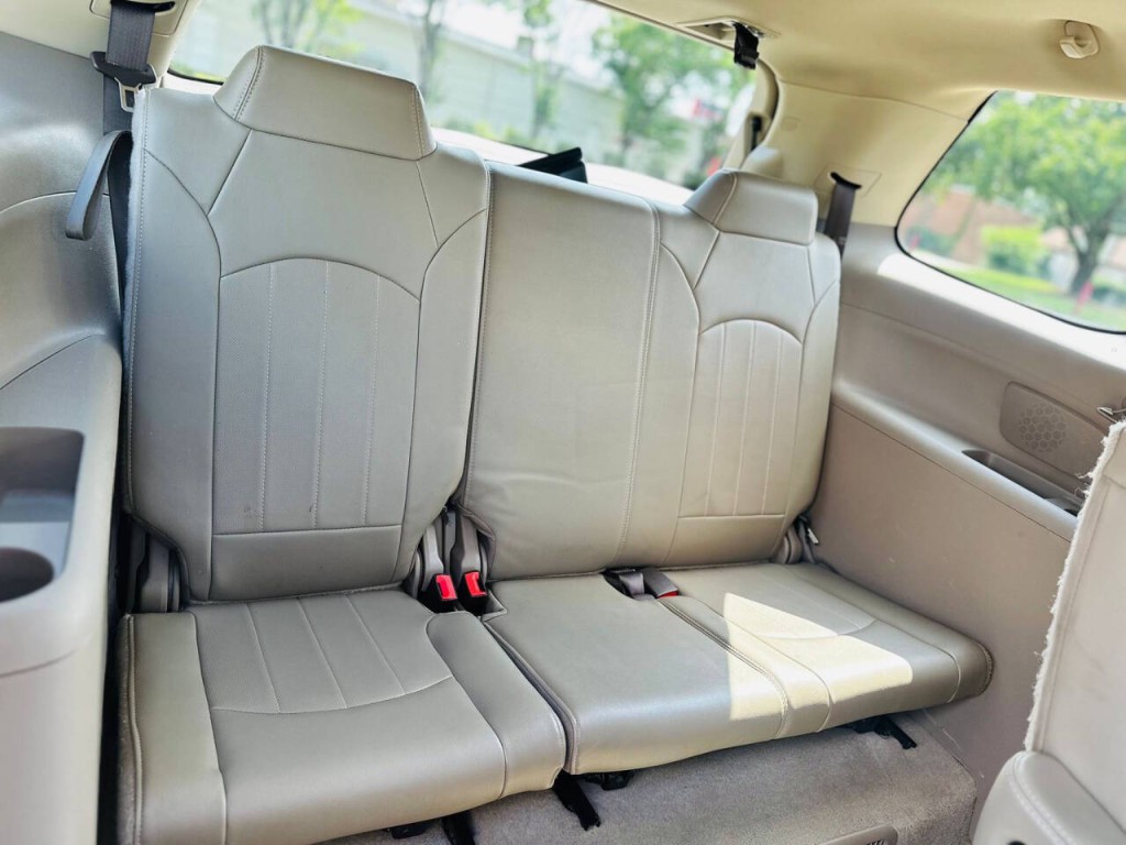 2016 GMC Acadia Image 15