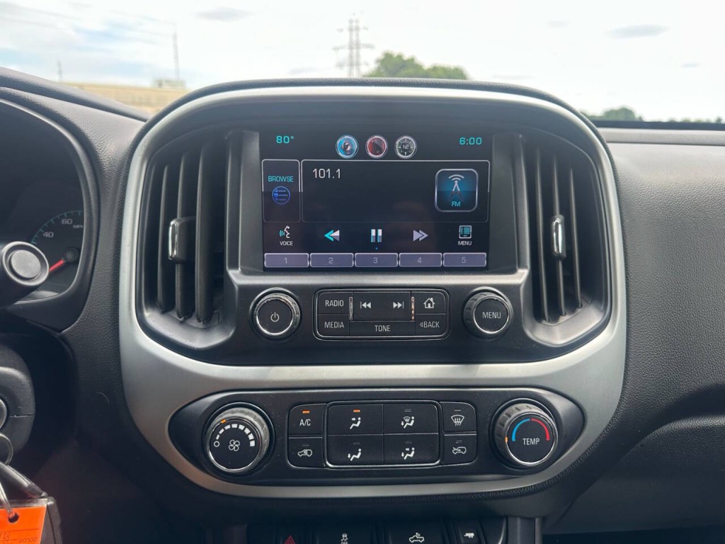 2015 Chevrolet Colorado Image 14