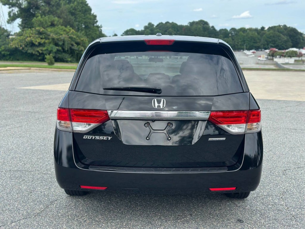 2016 Honda Odyssey Image 4
