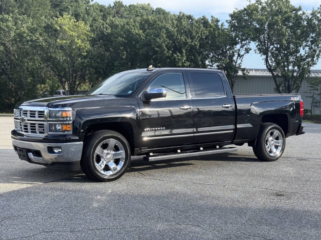 2015 Chevrolet Silverado 1500 Image 1