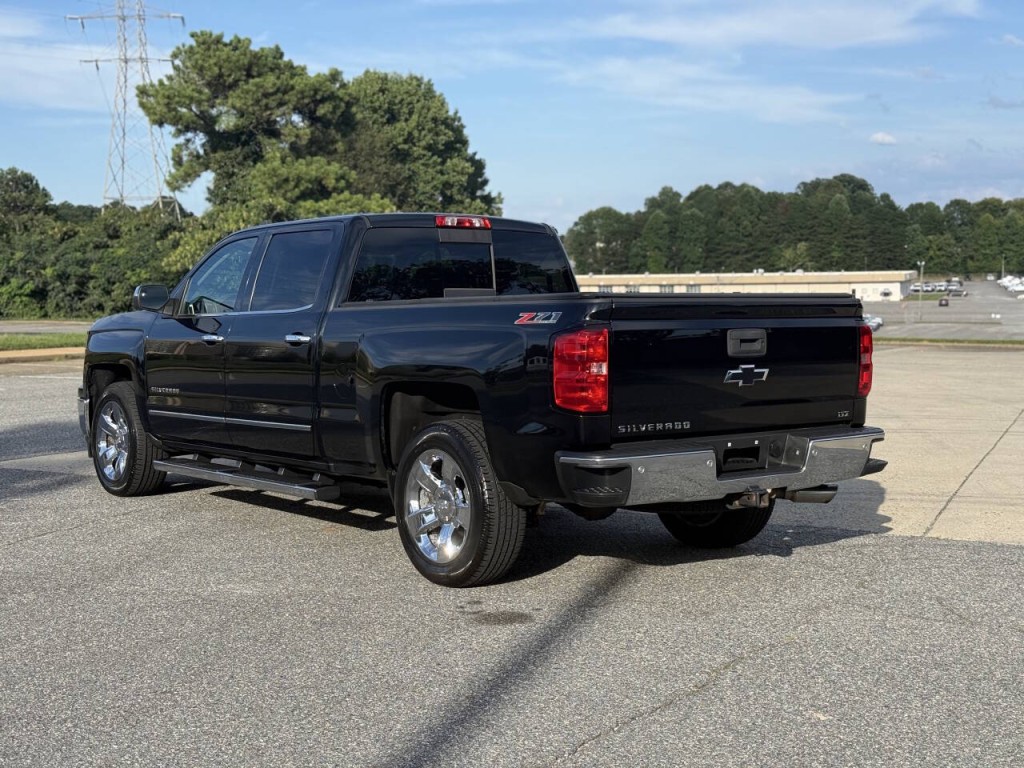 2015 Chevrolet Silverado 1500 Image 3