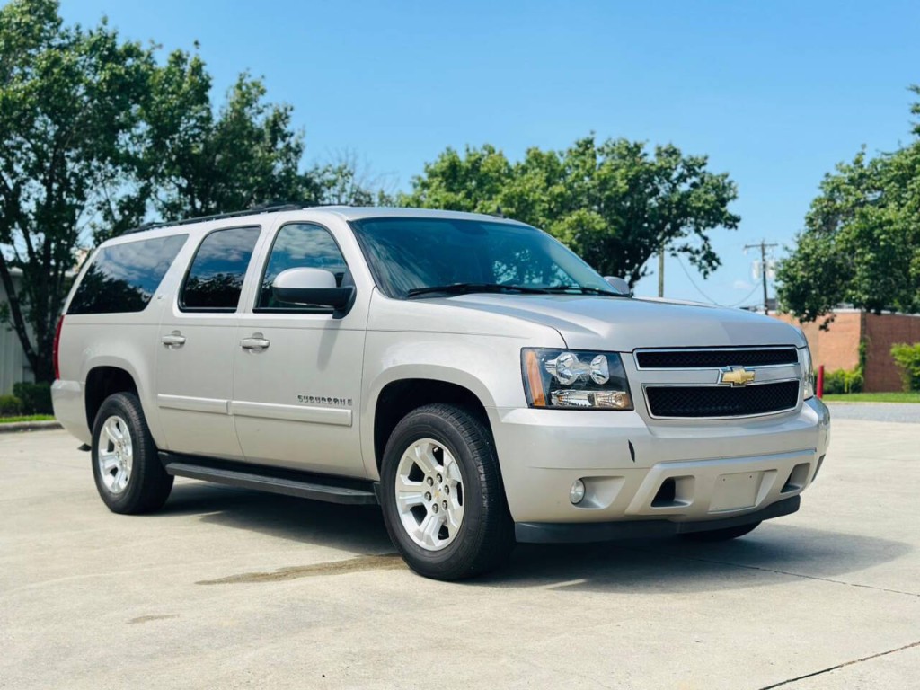 2007 Chevrolet Suburban Image 6
