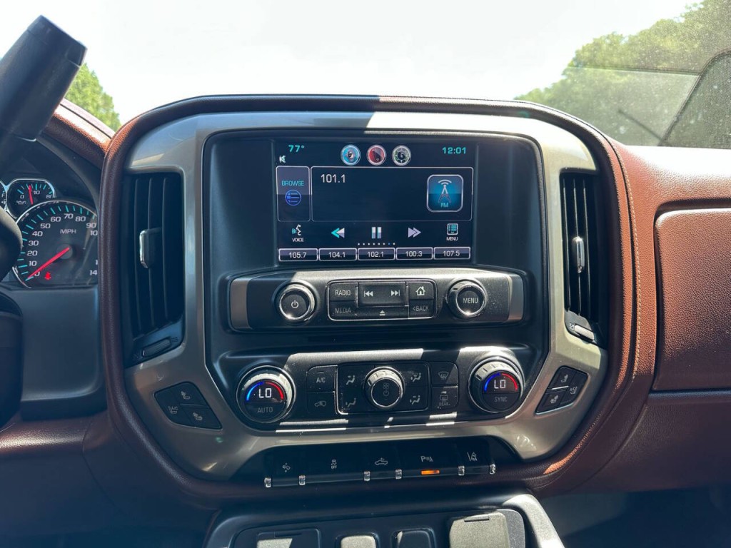 2015 Chevrolet Silverado 1500 Image 14