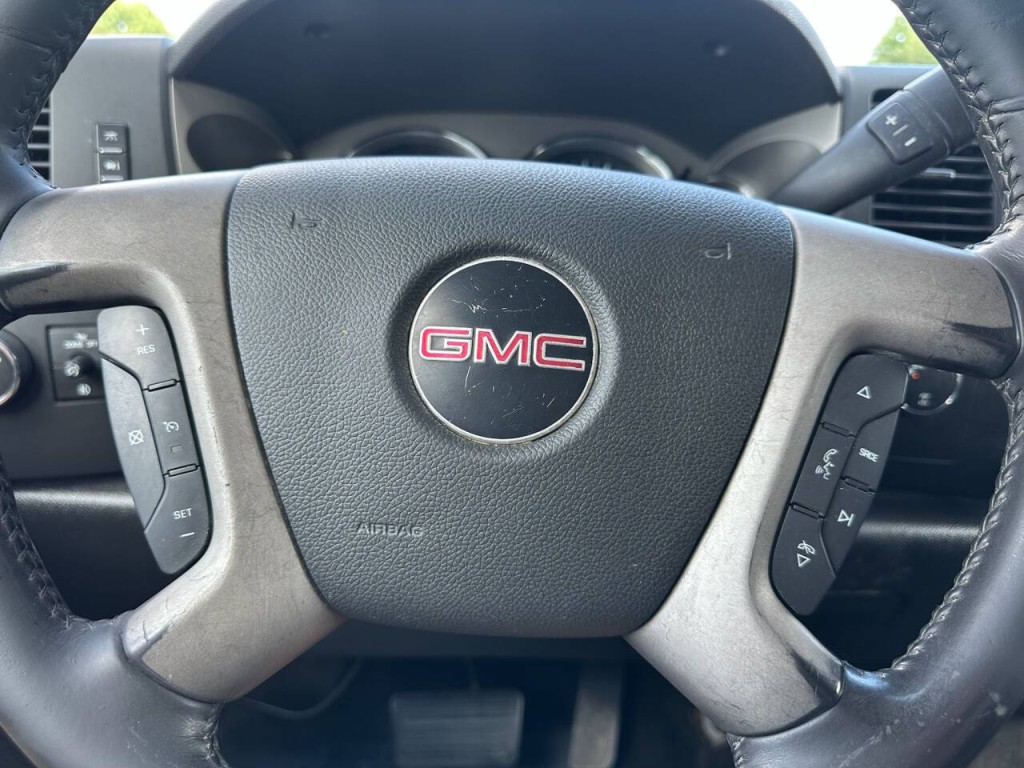 2011 GMC Sierra 1500 Image 14