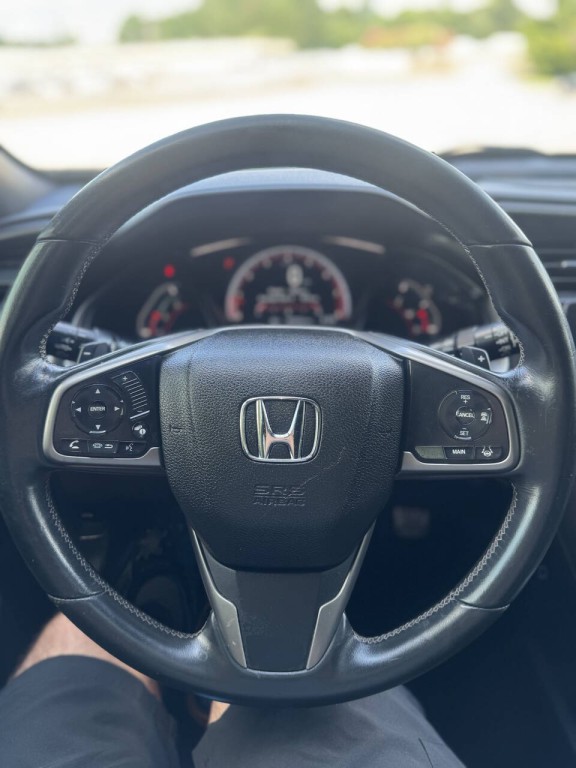 2018 Honda Civic Image 12