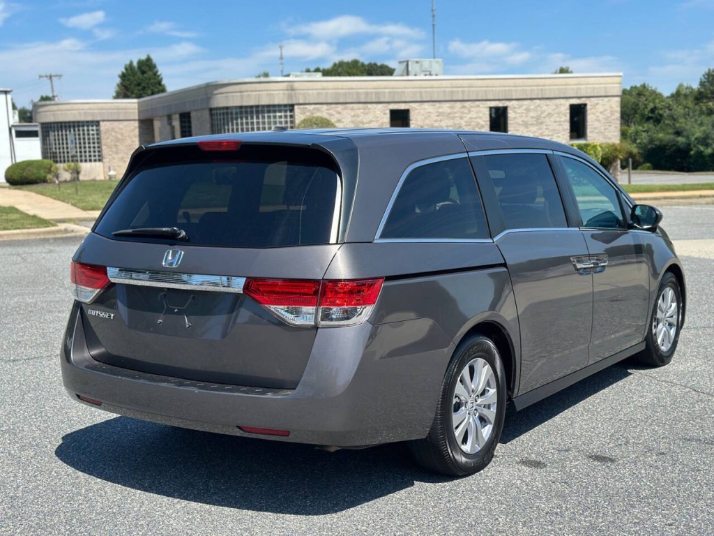 2016 Honda Odyssey Image 5