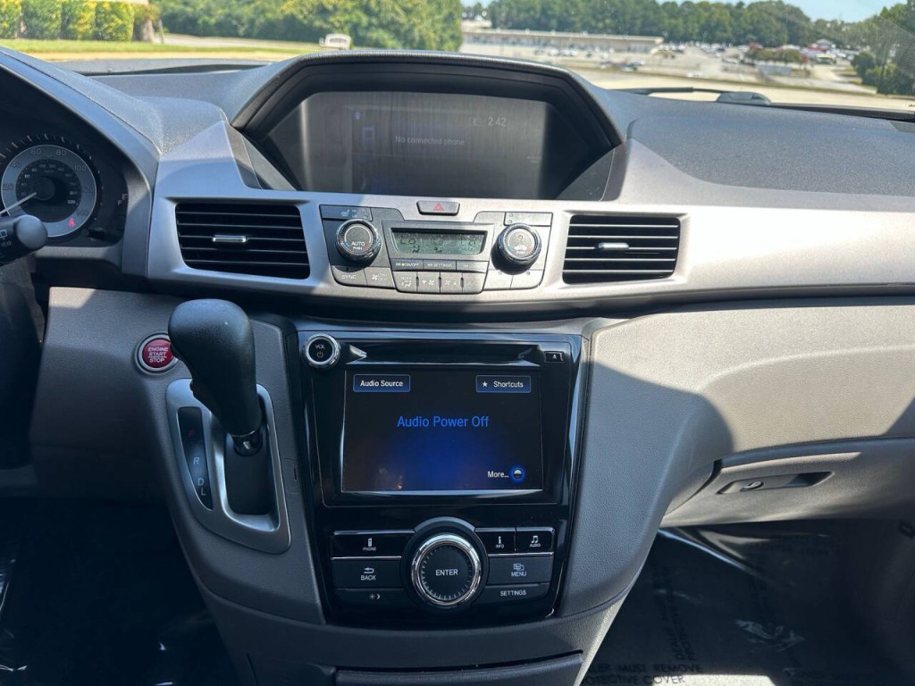 2016 Honda Odyssey Image 14