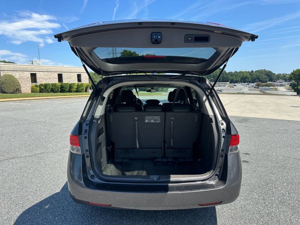 2016 Honda Odyssey Image 15