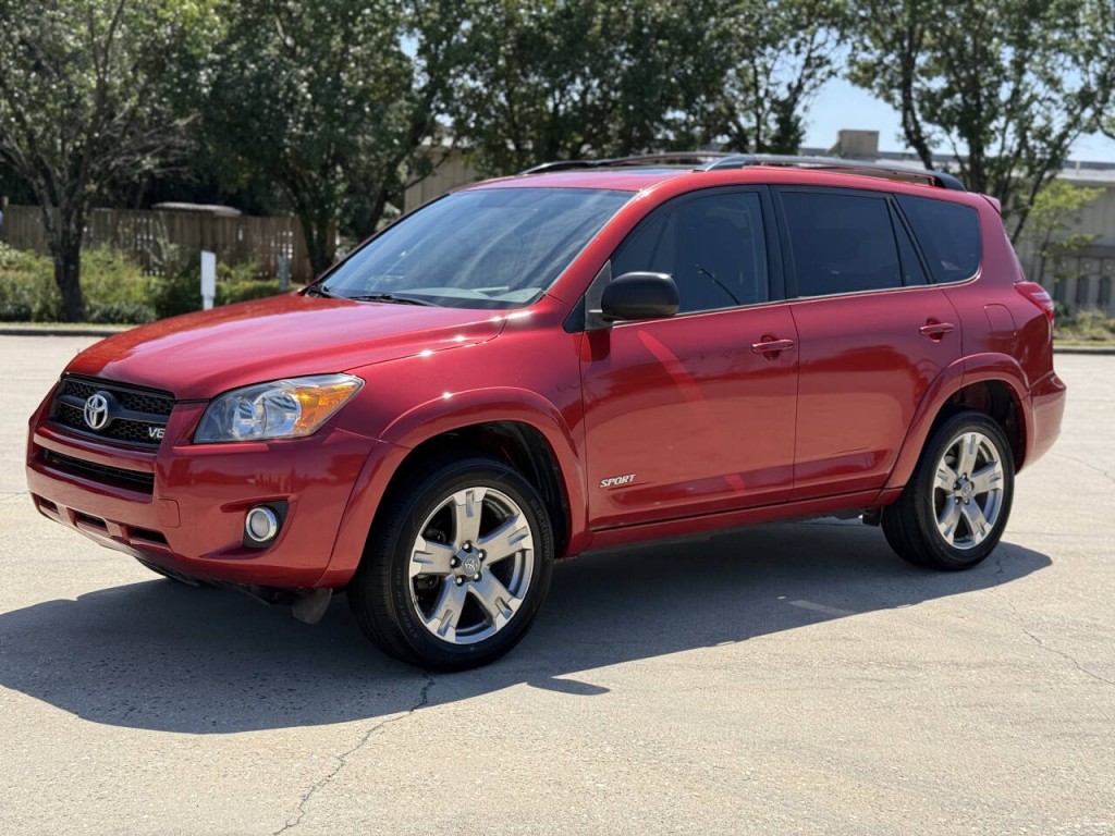 2011 Toyota Rav4 Image 1