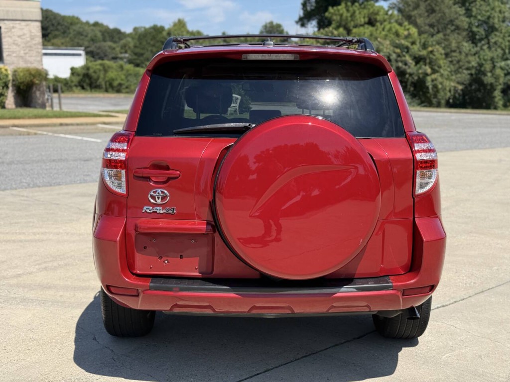 2011 Toyota Rav4 Image 4