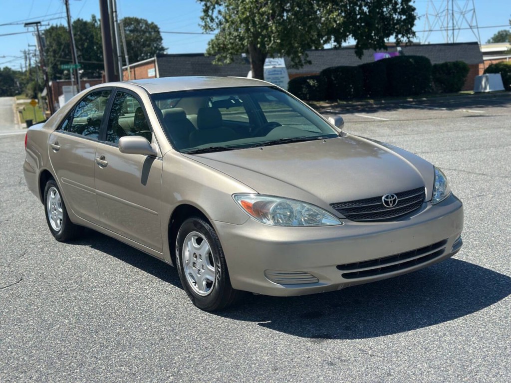 2003 Toyota Camry Image 7