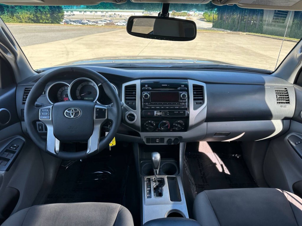 2012 Toyota Tacoma Image 11