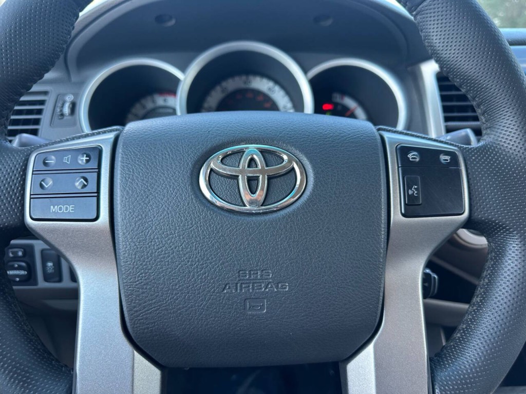 2012 Toyota Tacoma Image 14