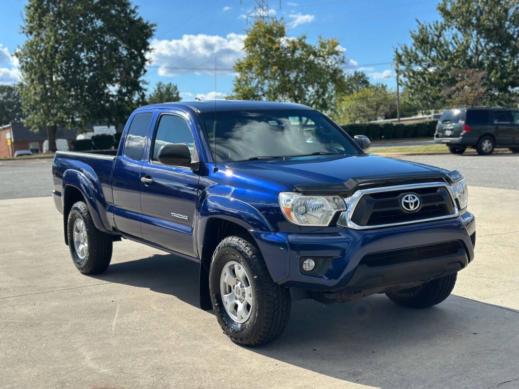 2015 Toyota Tacoma Image 7
