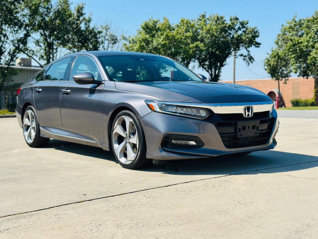 2018 Honda Accord Image 6