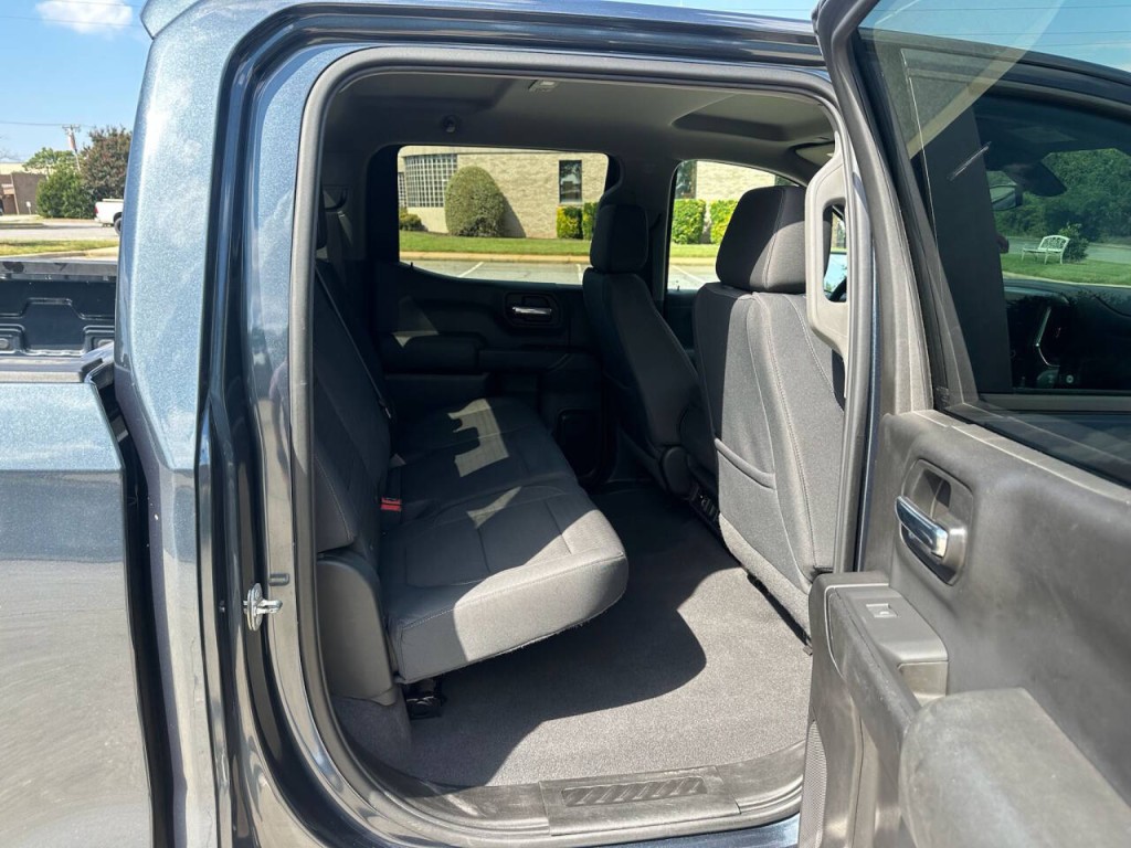 2019 Chevrolet Silverado 1500 Image 9