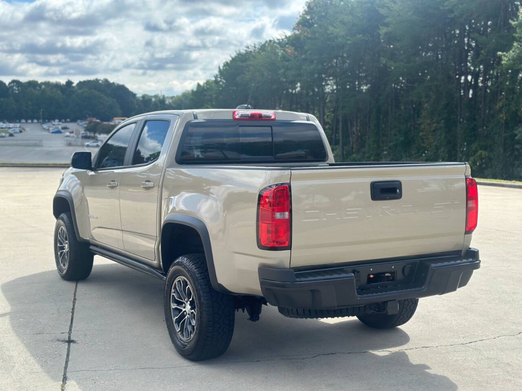 2021 Chevrolet Colorado Image 3