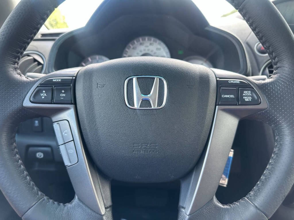 2015 Honda Pilot Image 18