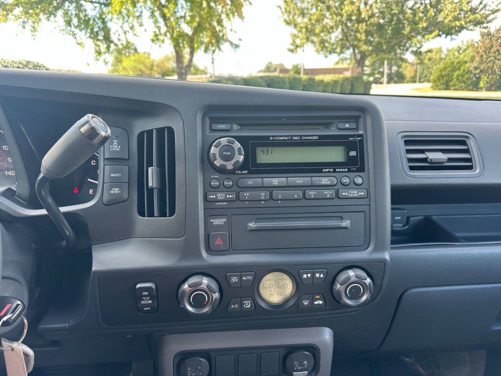2010 Honda Ridgeline Image 14