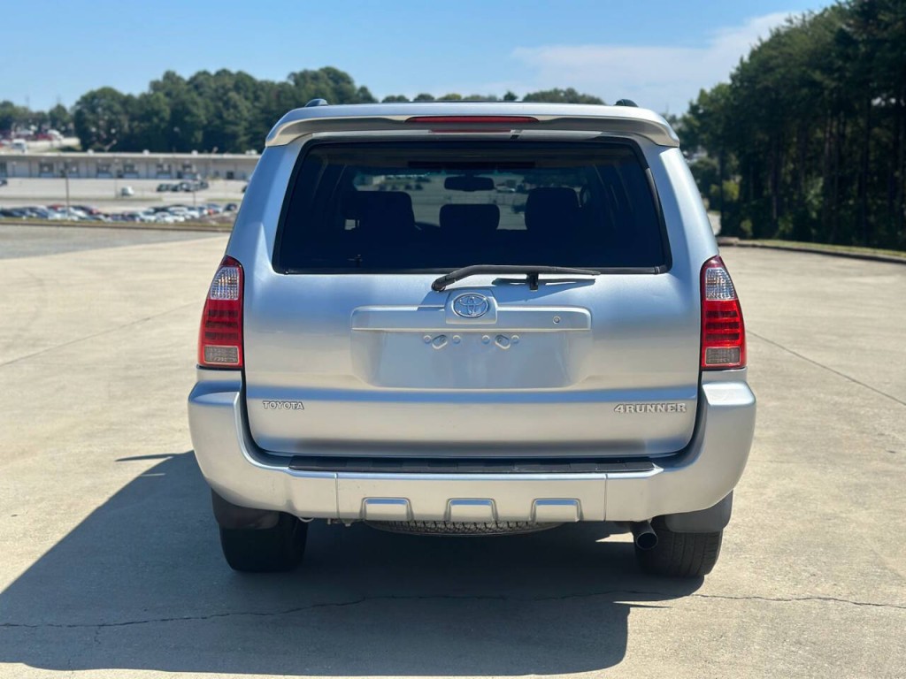 2007 Toyota 4Runner Image 4