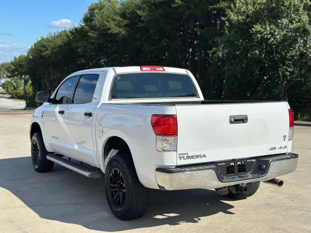 2010 Toyota Tundra Image 3