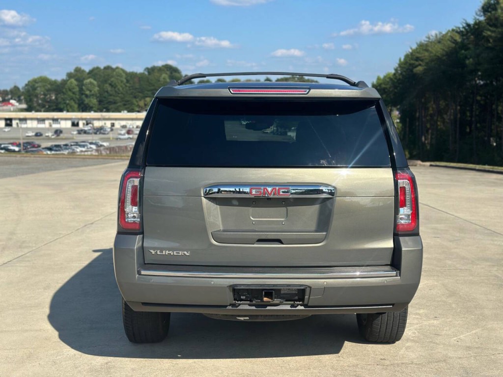 2017 GMC Yukon Image 4
