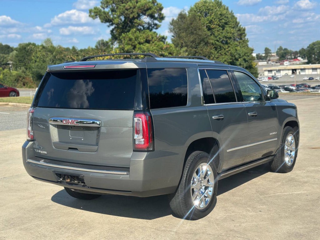 2017 GMC Yukon Image 5