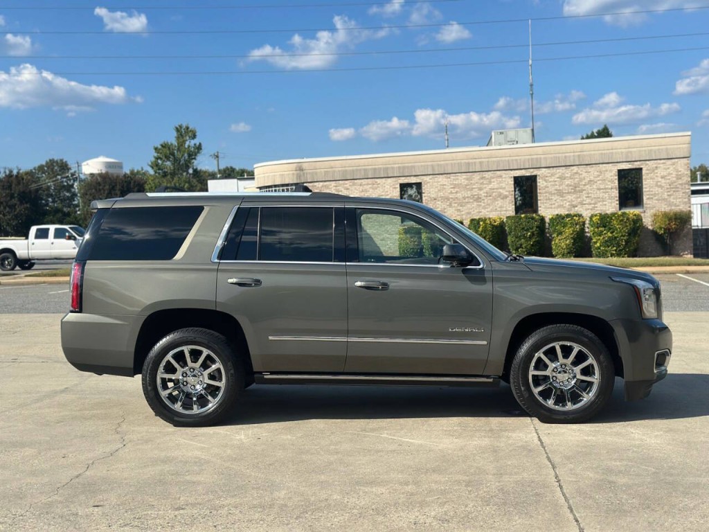 2017 GMC Yukon Image 6
