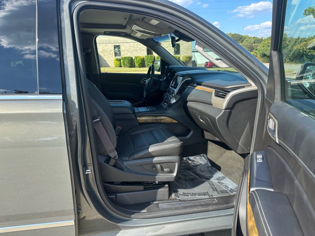2017 GMC Yukon Image 13