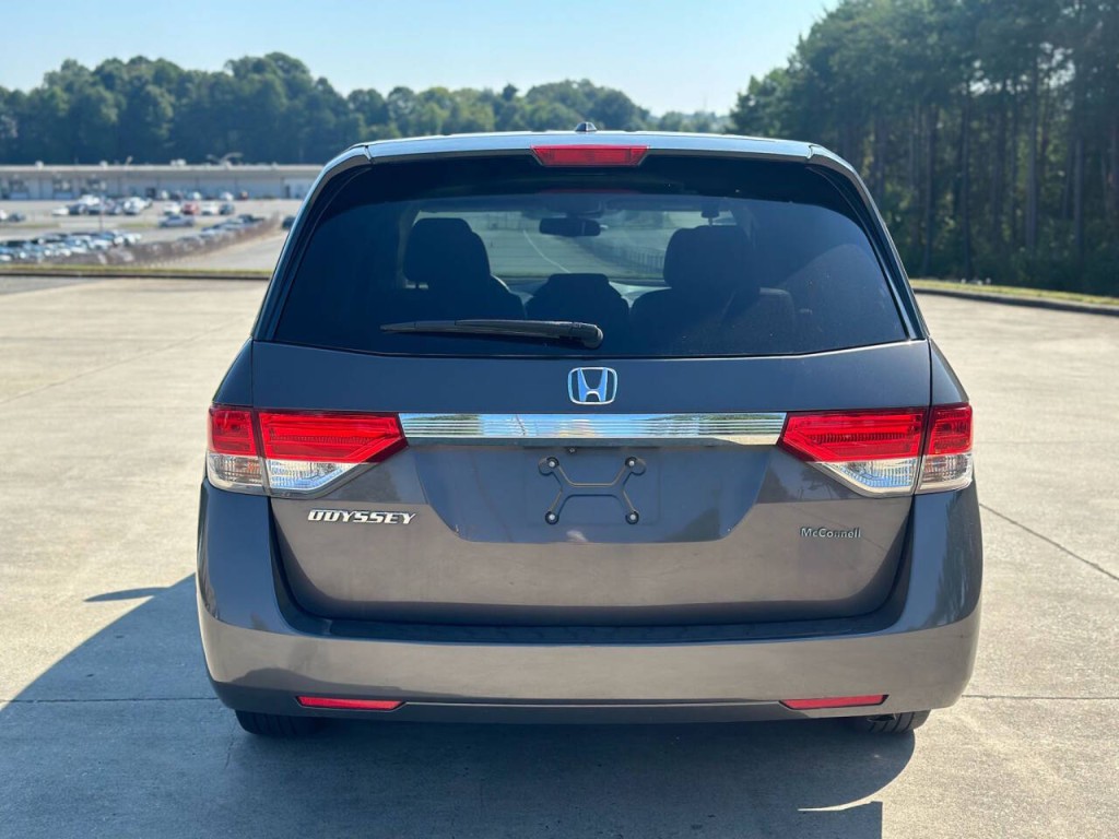 2016 Honda Odyssey Image 4