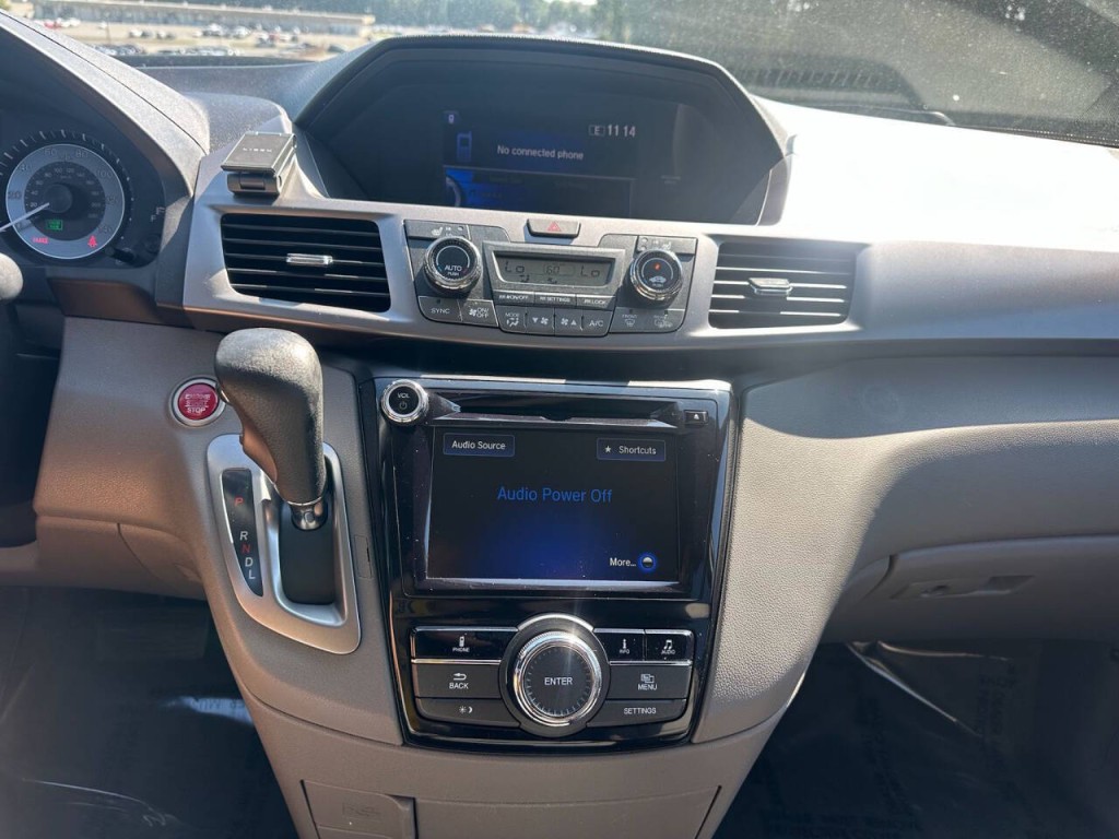 2016 Honda Odyssey Image 15